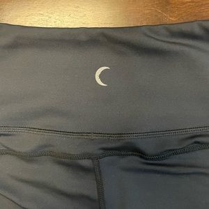 Zyia leggings, like new, light and tight, still on website